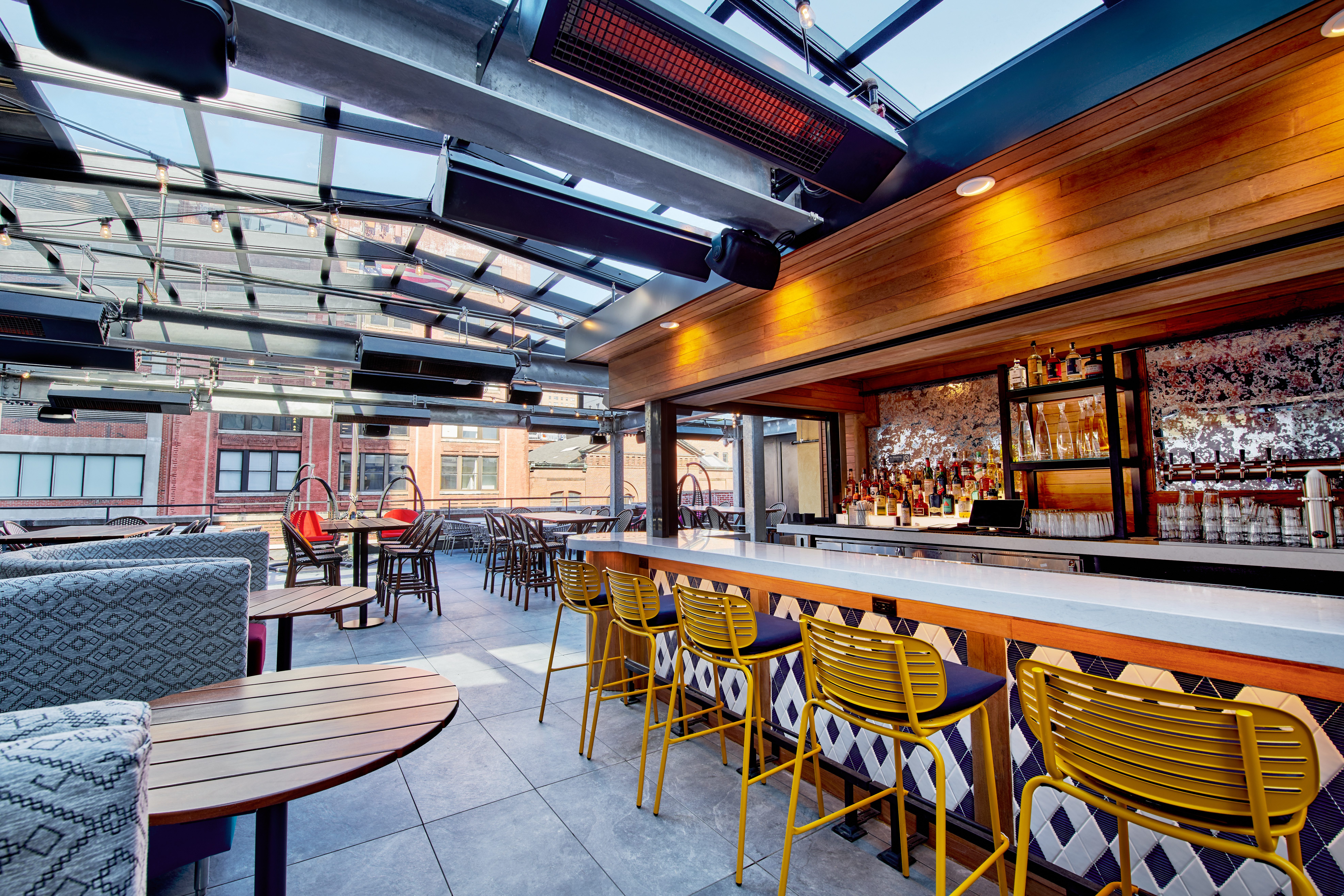 https://puttery.operaticsites.com/wp-content/uploads/2024/06/ChrissyConnors_Puttery_NYC_ROOFTOP_039_HDR.jpg